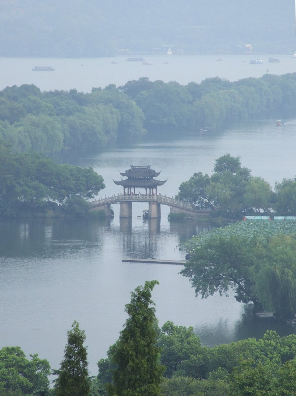 Hehua Chi 3